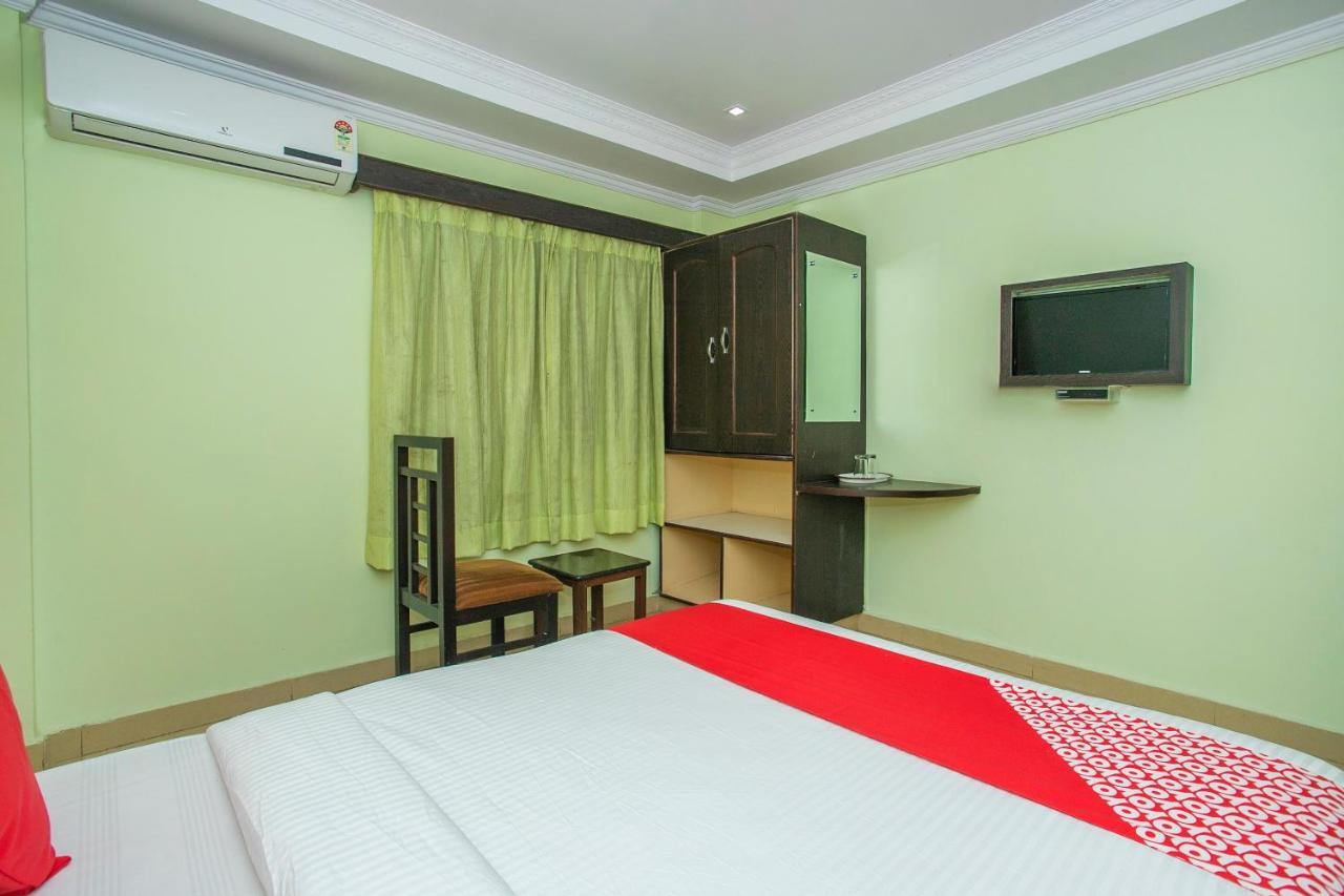 Oyo 25121 Bns Lodge 班加罗尔 外观 照片